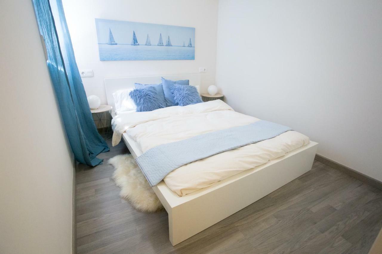 Apartamento En Primera Linea En Puerto De Sagunto Exterior photo